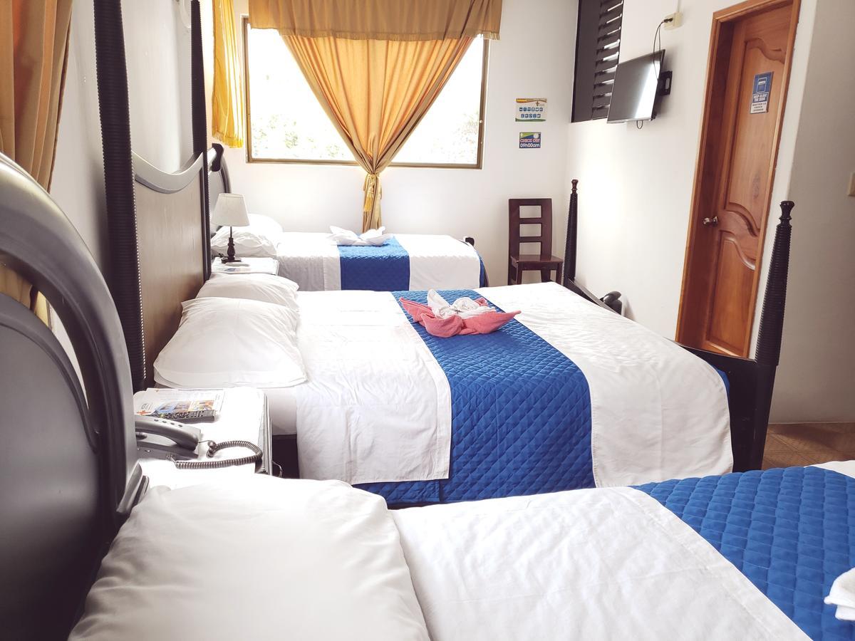 Hostal Cormorant Flightless Puerto Ayora (Galapagos Islands) Exterior foto