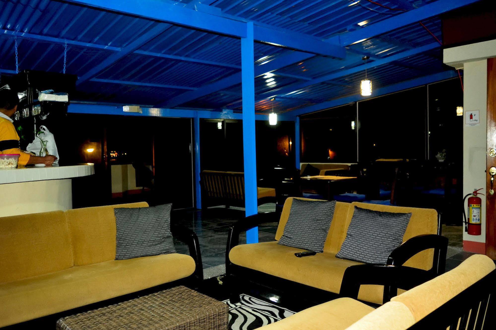 Hostal Cormorant Flightless Puerto Ayora (Galapagos Islands) Exterior foto